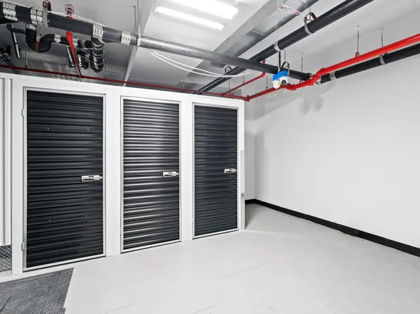 35-64 85th Street image 10 of 13