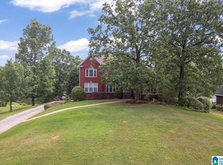 114 Saddle Lake Dr, Alabaster, AL 35007