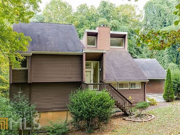 3rd image of 2295 Piedmont Ridge Ct