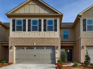 33 Winter King Dr SW, Huntsville, AL 35824