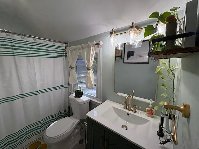 1074 Ocean Pkwy — Photo 16