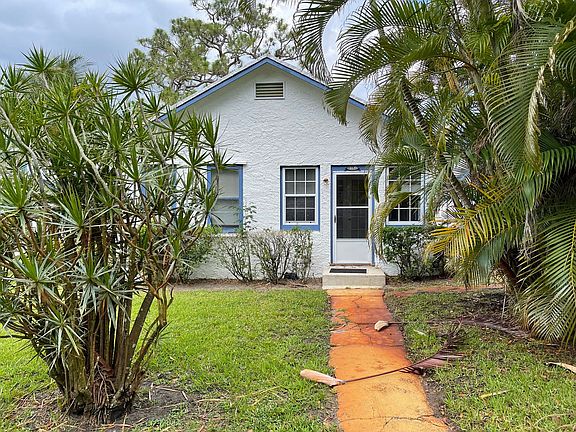 5th image of 3664 SE Old Saint Lucie Blvd APT B