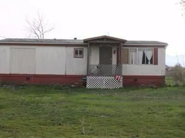 3246 Avenue A, White City, OR 97503