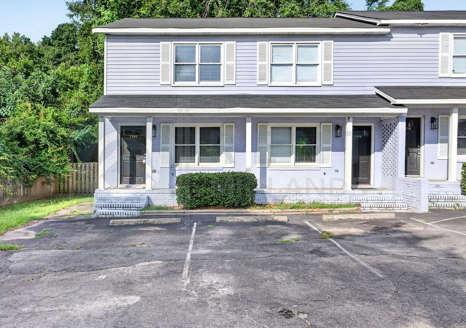 Granby Garden Townhomes — Photo 3
