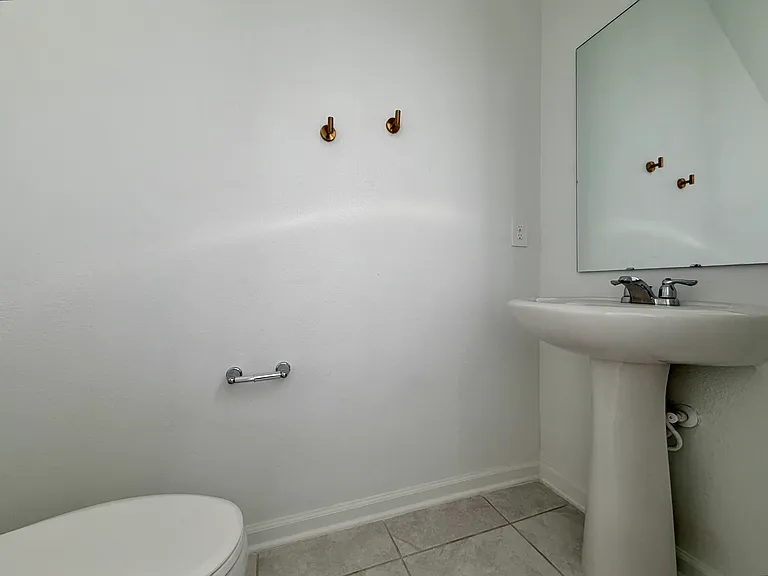 1005 Harold Pass — Photo 25