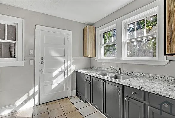1431 W 26th St — Photo 10