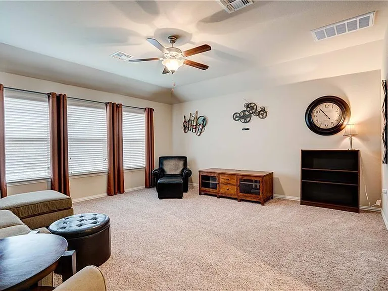 12407 Altamira St — Photo 10