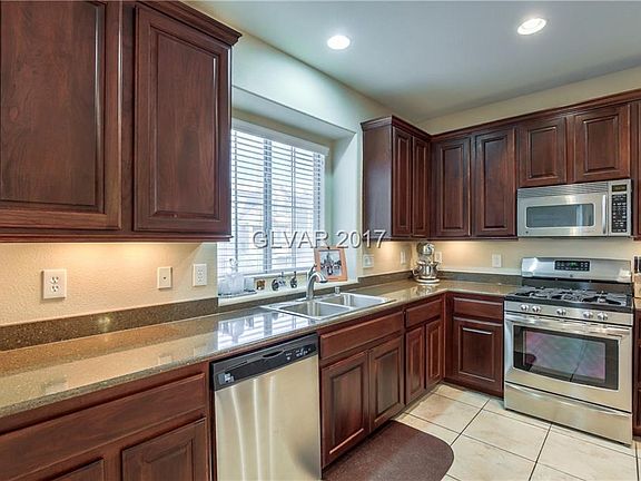5th image of 10755 Holmfield St