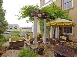1002 St Gregory St, Cincinnati, OH 45202