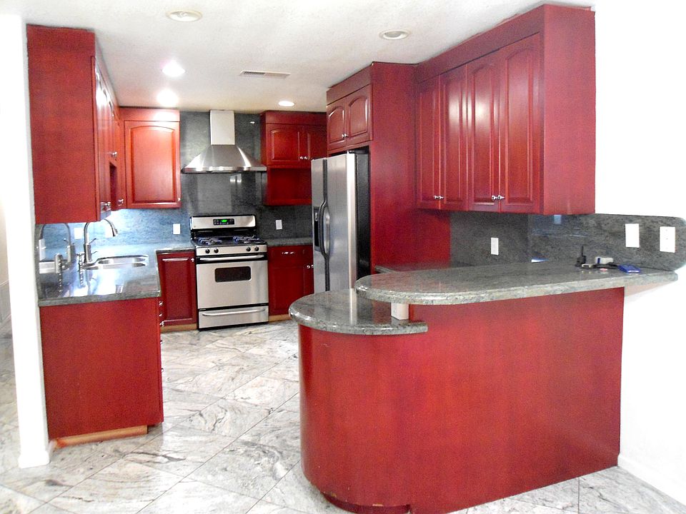 2nd image of 18558 Ricardo Ave