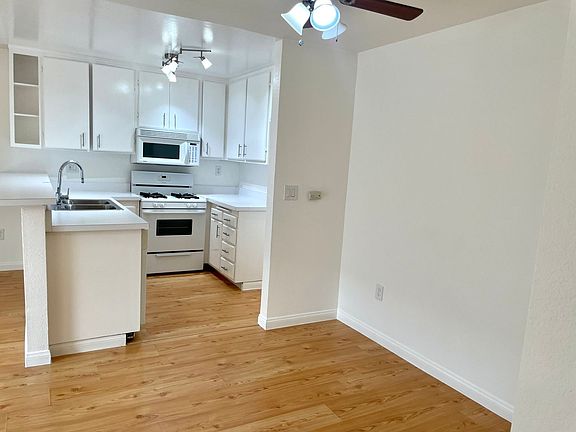 2nd image of 18530 Hatteras St Unit 114