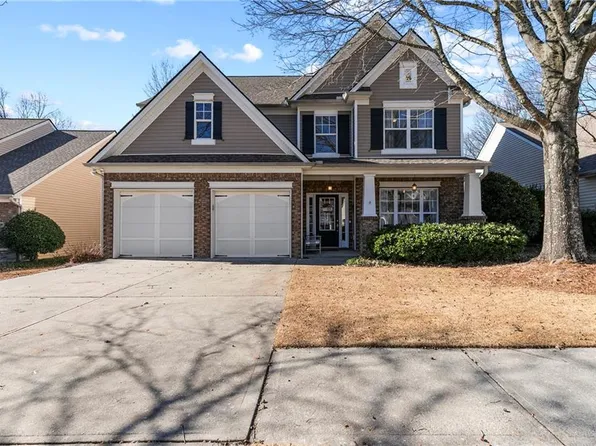 2472 Walnut Tree Ln, Buford, GA 30519
