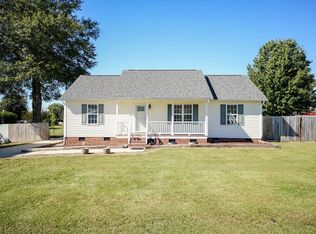 132 Yellow Stone Ln, Smithfield, NC 27577