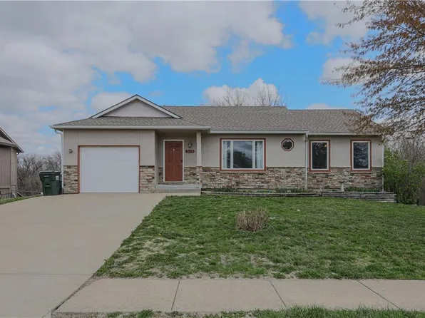 533 N Mulberry St, Gardner, KS 66030