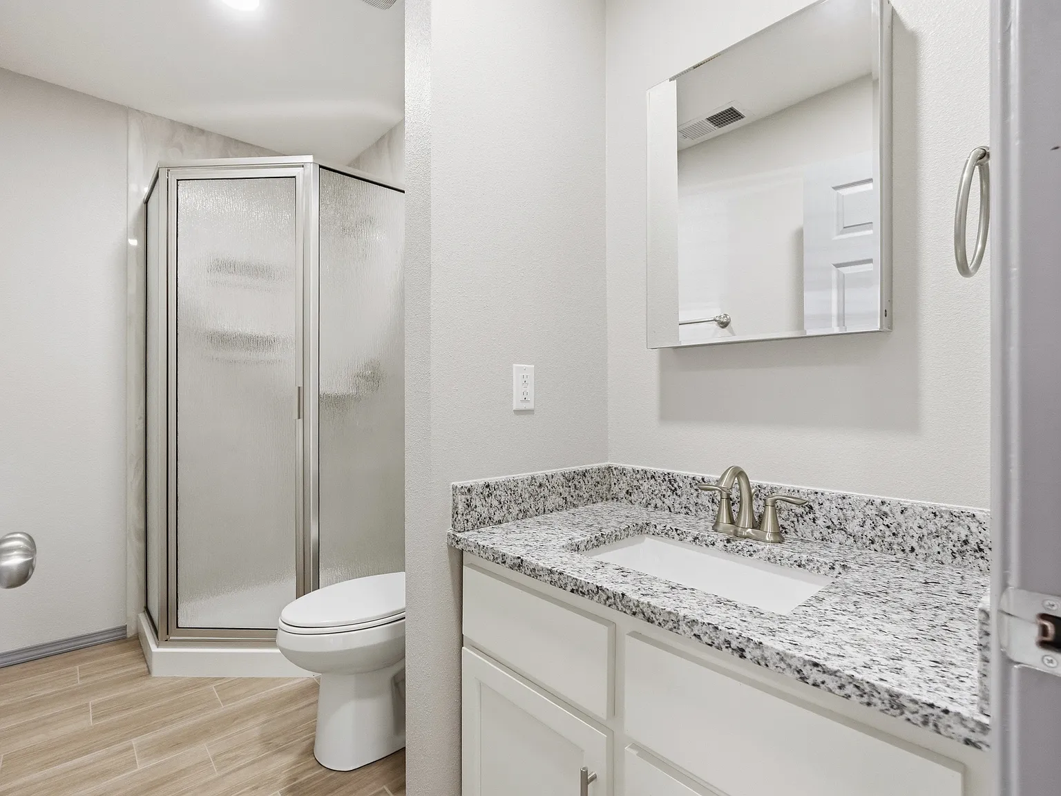 855 W Castillo Ave — Photo 4