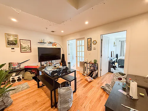 1552 Myrtle Ave #3C Photo 1