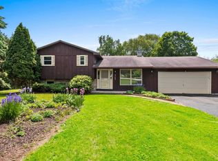 3145 Pioneer Dr, Green Bay, WI 54313
