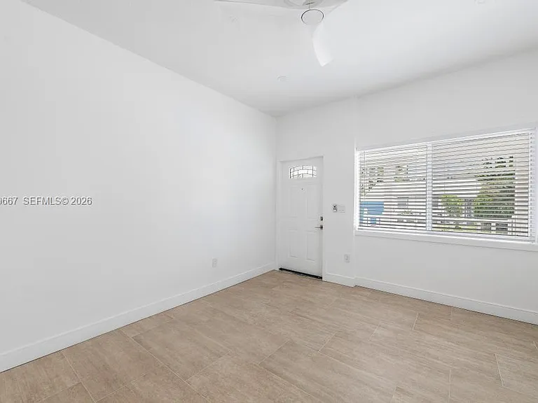 3759 Florida Ave — Photo 8
