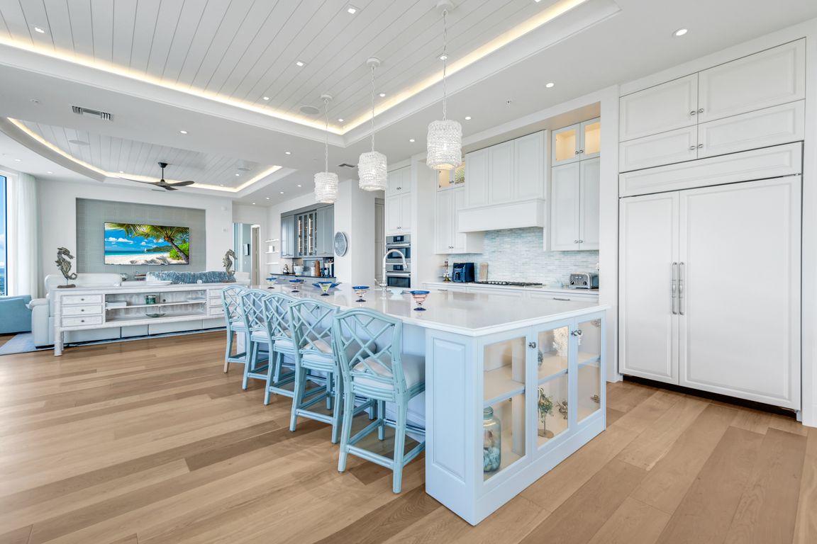 next background image