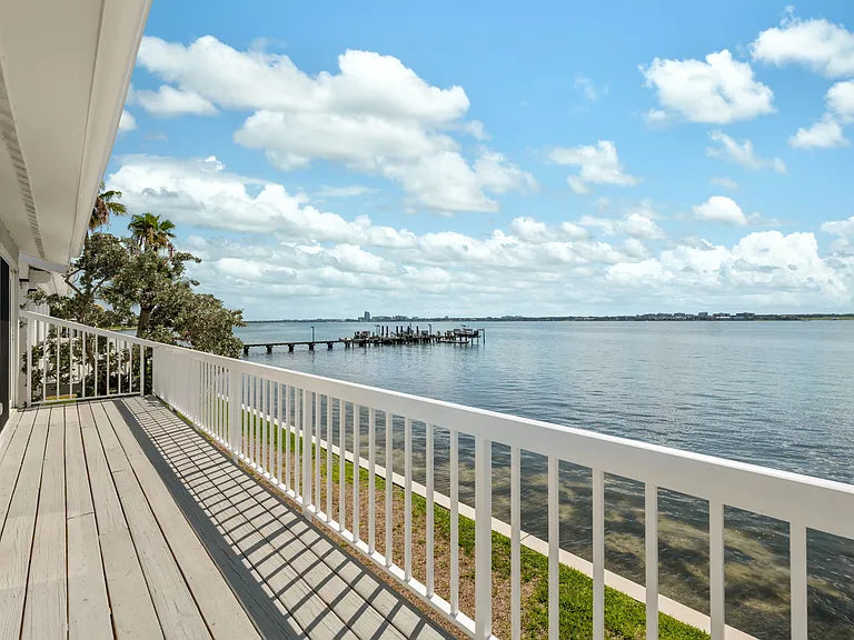 1401 Gulf Blvd #206 — Photo 34