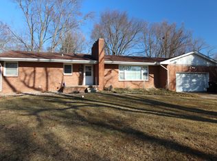 1405 Maplewood Dr, Normal, IL 61761