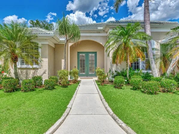 383 Cedarbrook Ct, Venice, FL 34292