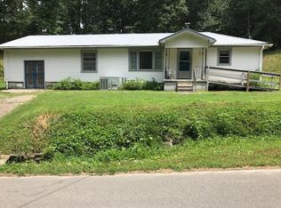 1987 Bobo Hollow Rd, Tullahoma, TN 37388