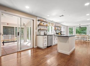 2 Metacomet St, Walpole, MA 02081