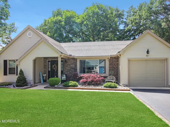46 Morning Glory Lane, Whiting, NJ 08759