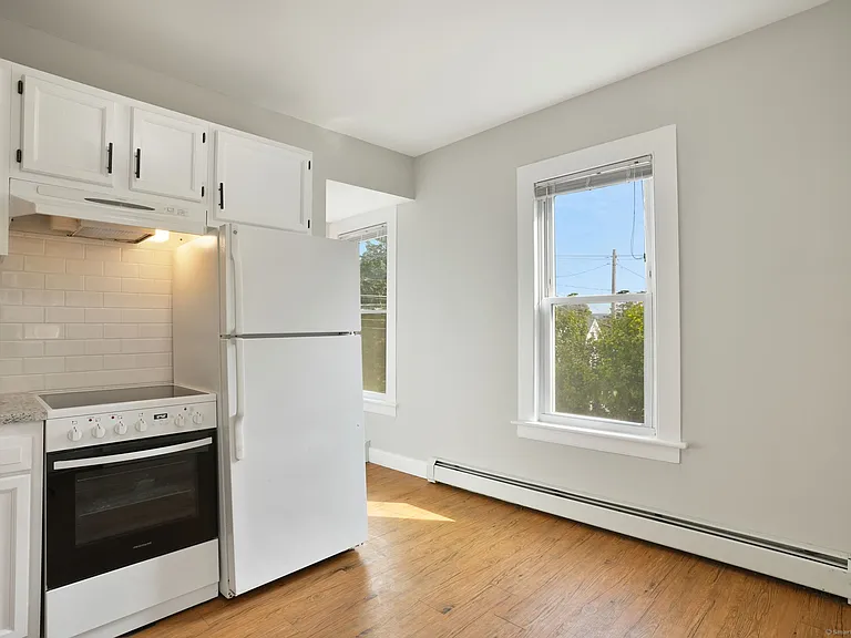 102 Wooster St — Photo 5