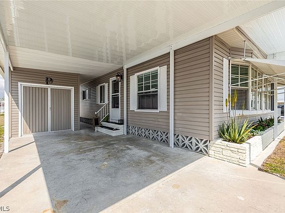 4th image of 478 Nicklaus Blvd