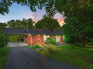 1086 Degaris Mill Rd, Georgetown, KY 40324