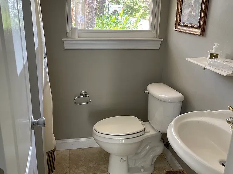11 Marlborough Rd #A — Photo 27