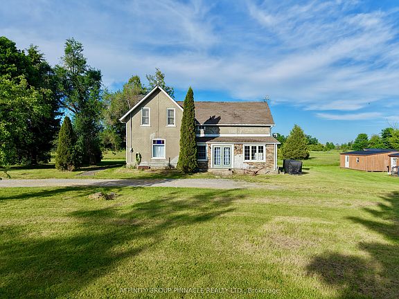 3rd image of 482 Portage Rd
