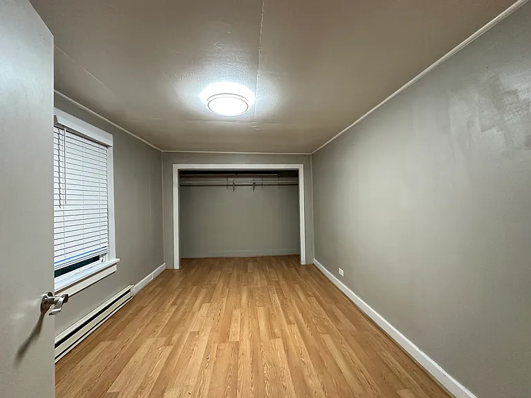 14911 Washington Ave SW — Photo 10