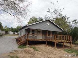 822 Blountsville St, Hanceville, AL 35077