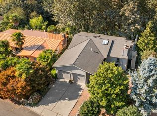 725 Wynwood Dr, Kent, WA 98030