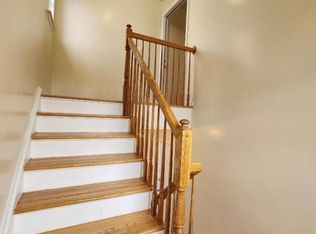 22 Saint James Pl FLOOR 1, Newark, NJ 07112