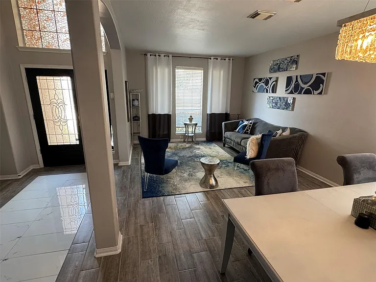 3819 Teal Maple Ct — Photo 2