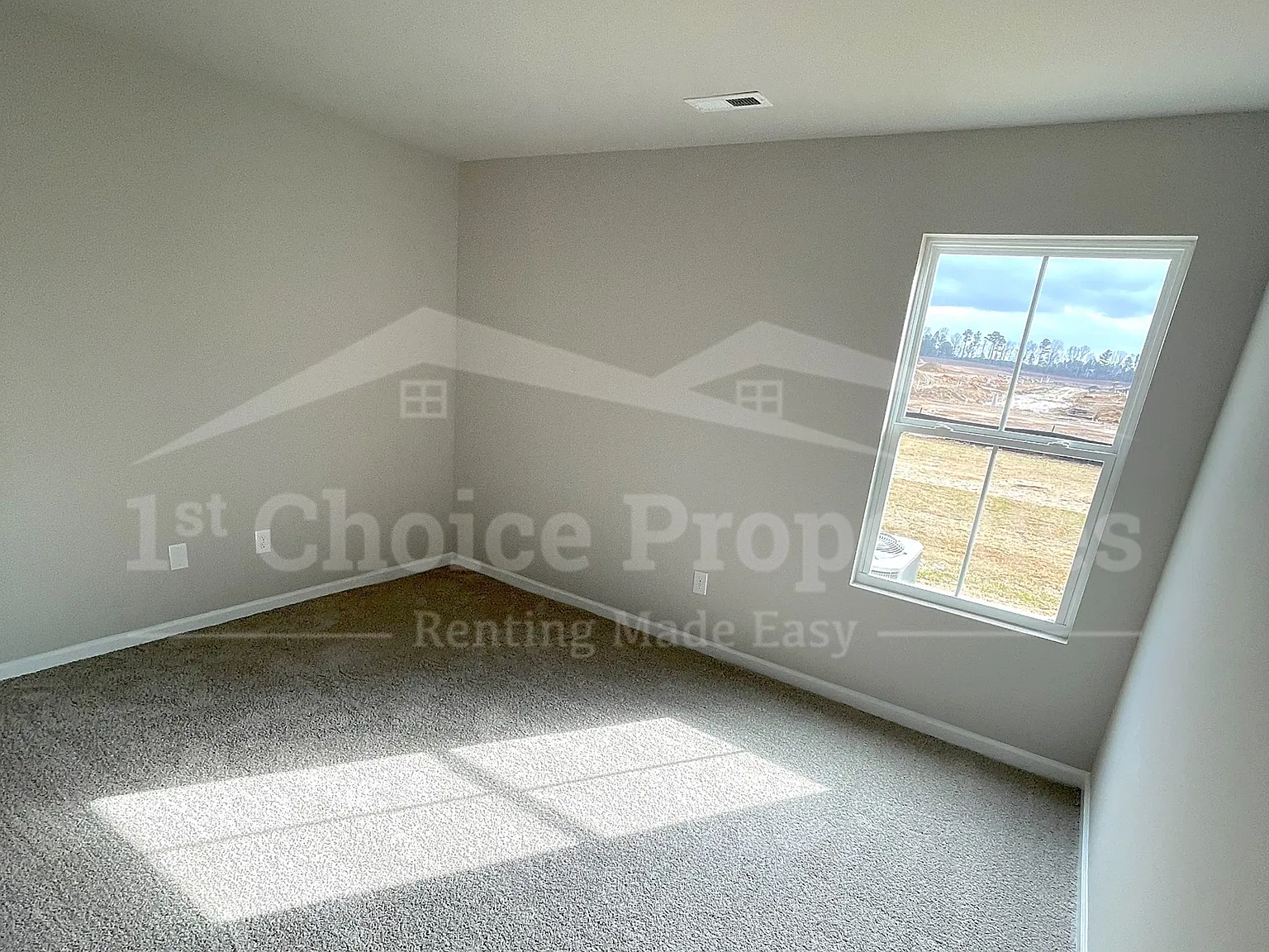 1620 Dryden Street Southeast (AWB) - 1 — Photo 2