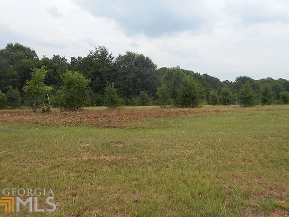 4th image of 401 Savannah Dr