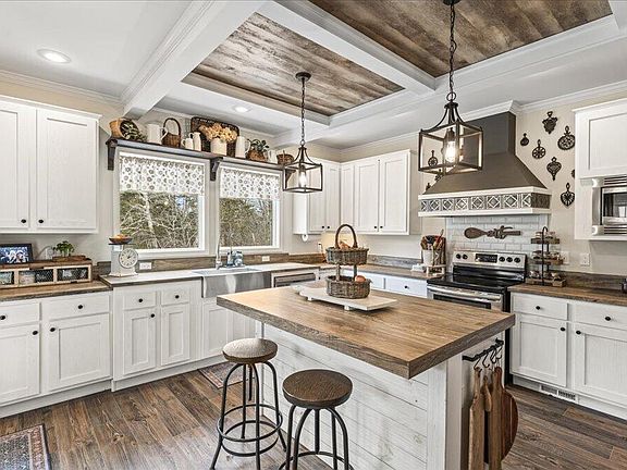 5th image of 361 Walnut Creek Rd