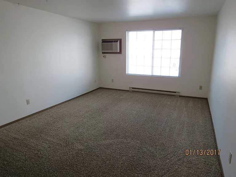 Hart Terrace Apartments — Photo 25