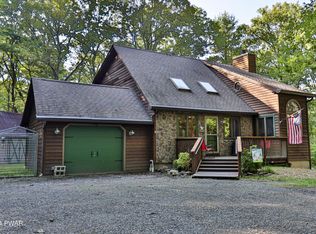 116 Chestnut Hill Rd, Shohola, PA 18458