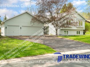 9850 Laguna Cir, Eden Prairie, MN 55347
