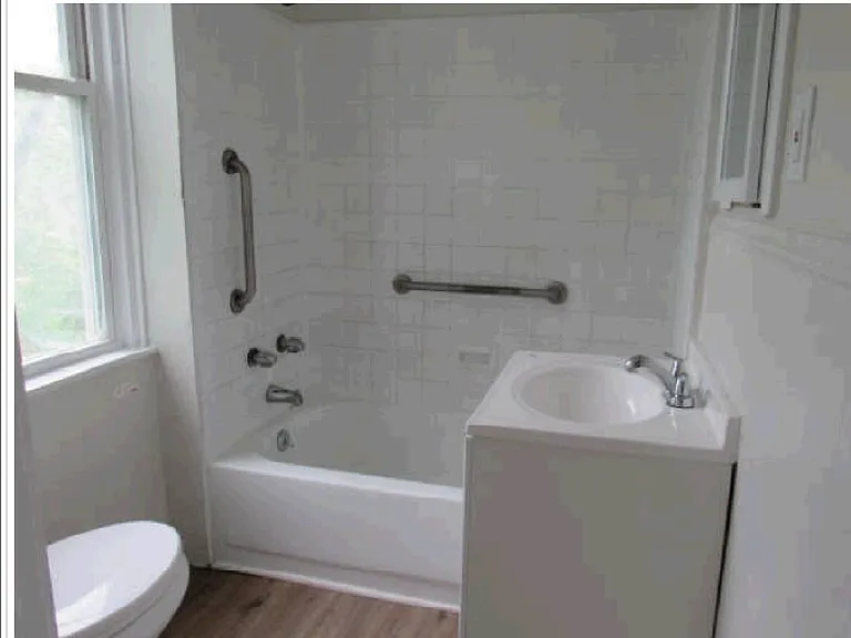 27 Grape St — Photo 12