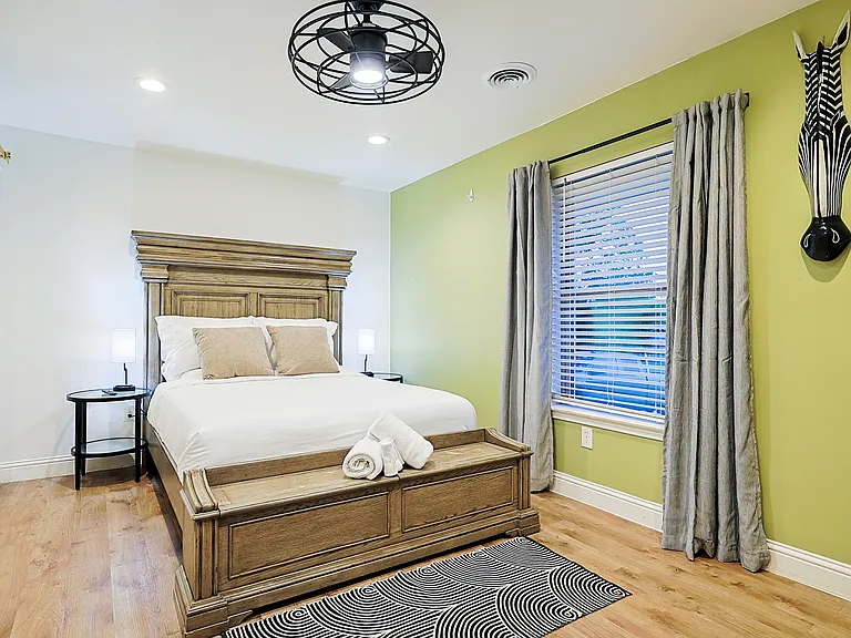 3670 Morningstar Ln — Photo 13