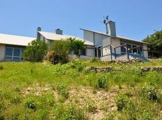 3915 Crawford Rd, Spicewood, TX 78669