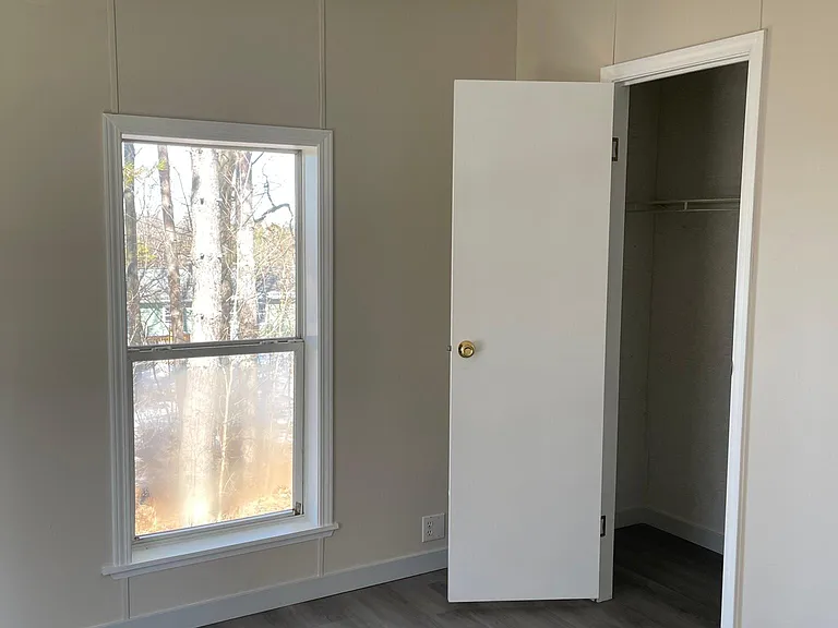 5694 Martin Rd — Photo 8
