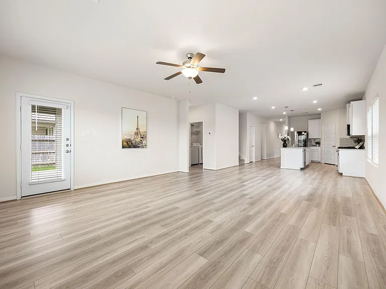 2226 Royal Ann Way — Photo 11